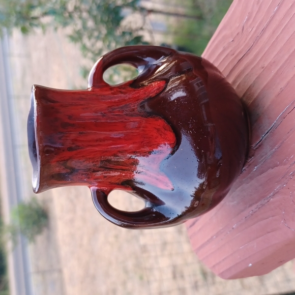 ❤Brown Terracotta vase with red drip glaze. - Picture 2 of 4